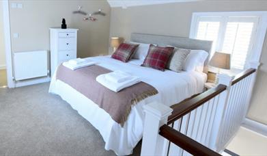Double bed in guest room