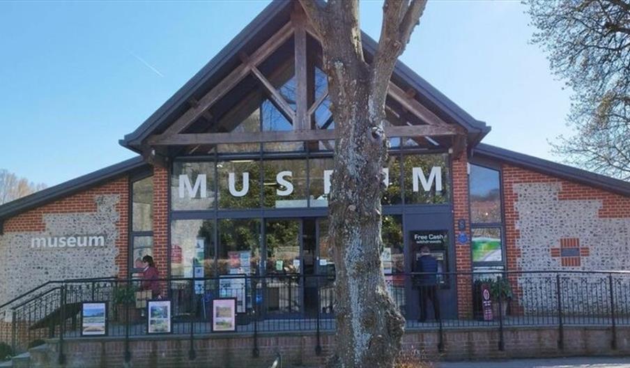 Arundel Museum Artisan Spring Fair