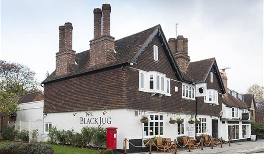 The outside of the Black Jug pub