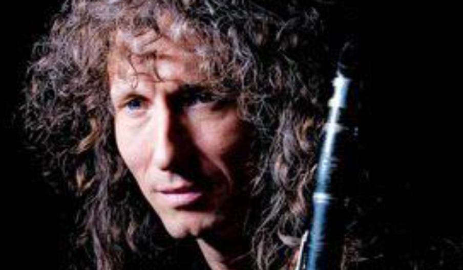 Julian Marc Stringle with The Neal Richardson Trio