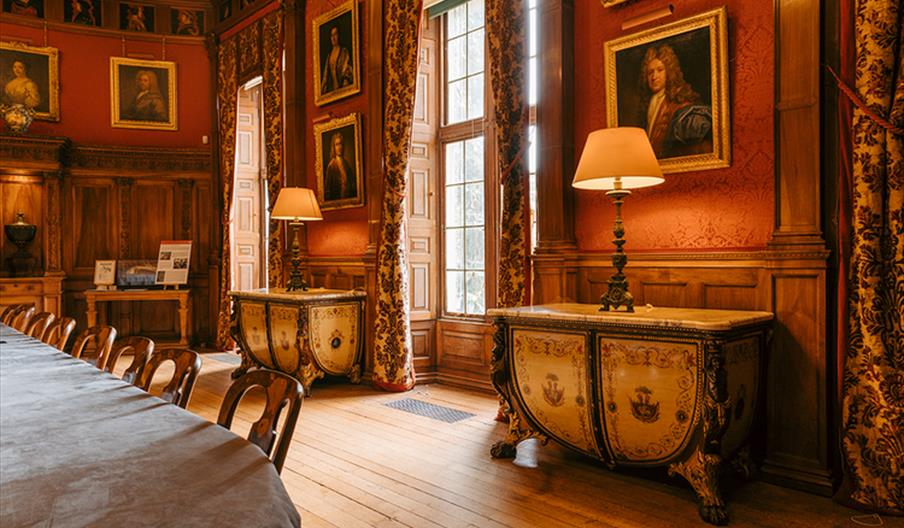 House Tour & Cream Tea