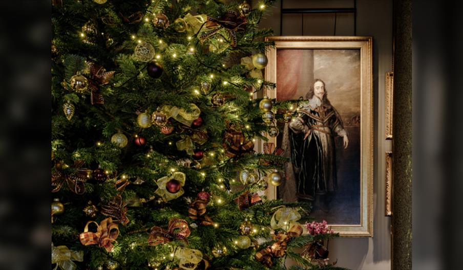Christmas Afternoon Tea, Tour and Carols