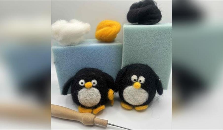 Festive Workshop - Needlefelt Penguins