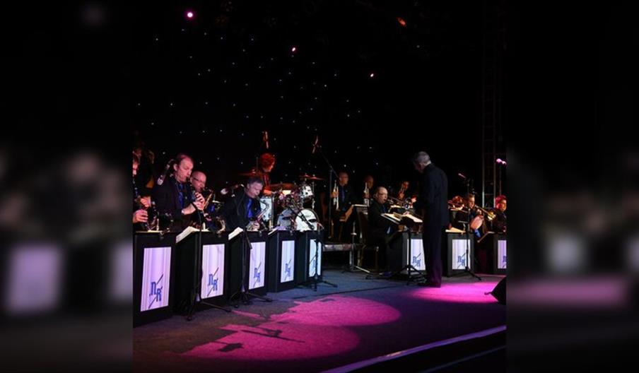 The Nick Ross Orchestra: The Glenn Miller and Rat Pack Era