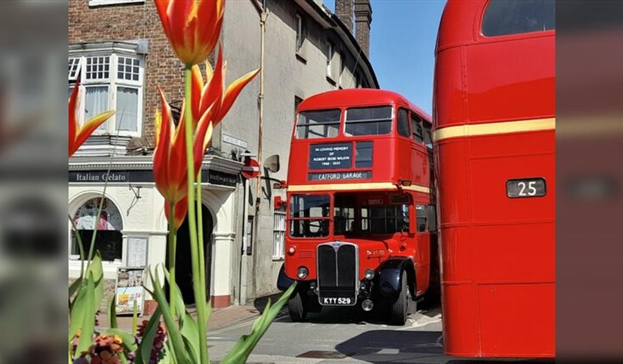 Vintage Bus Running Day