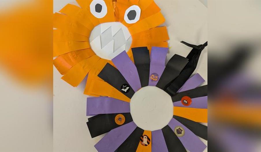 Holiday Thursday Make & Take - Hallowe'en Wreath