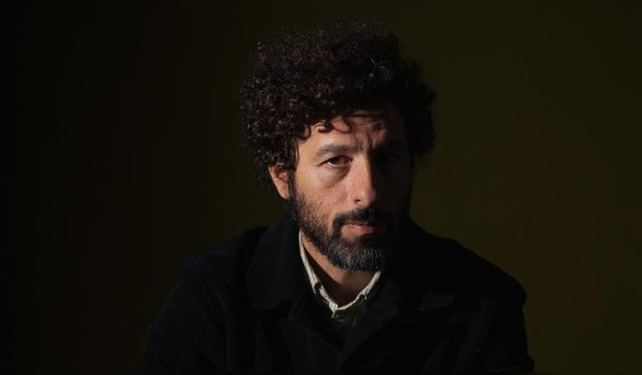 José González
