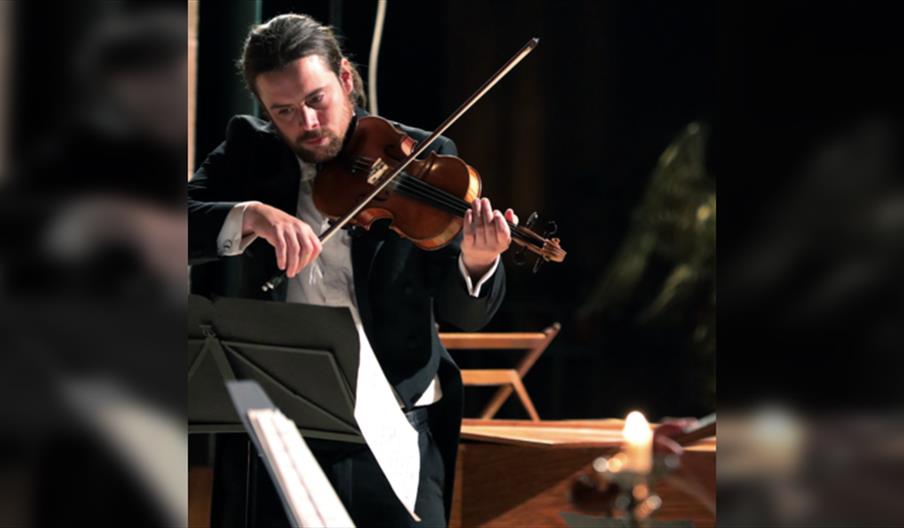 Christmas Baroque by Candlelight