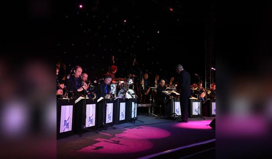 The Nick Ross Orchestra: The Glenn Miller and Rat Pack Era