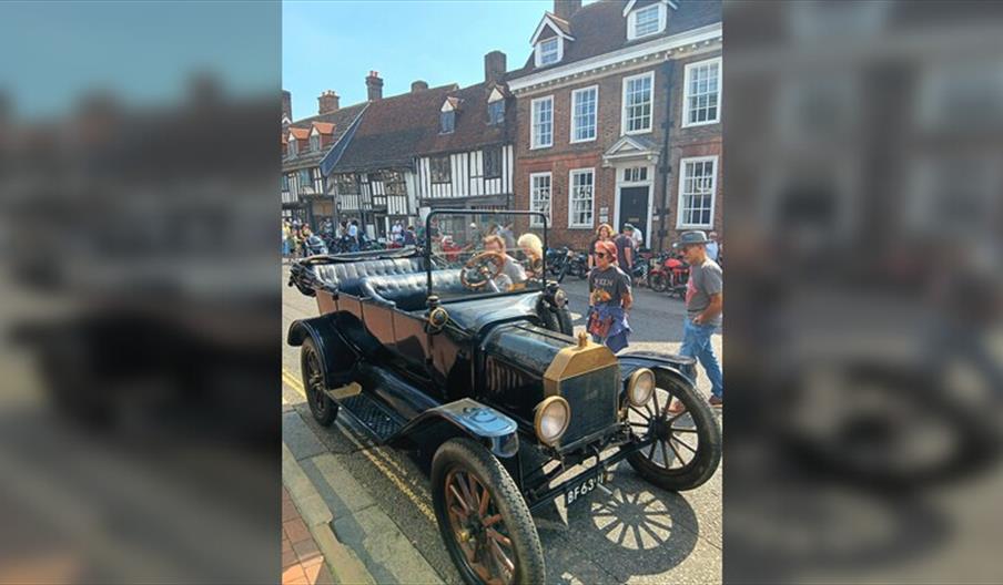 East Grinstead Classic Motor Show
