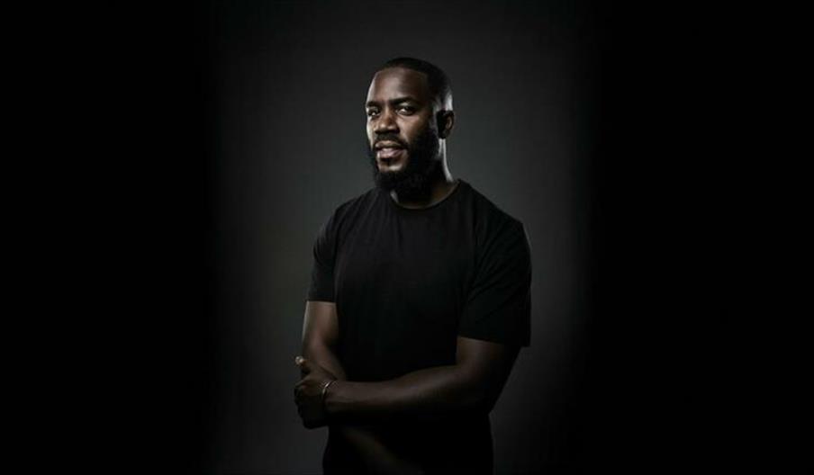 Mo Gilligan