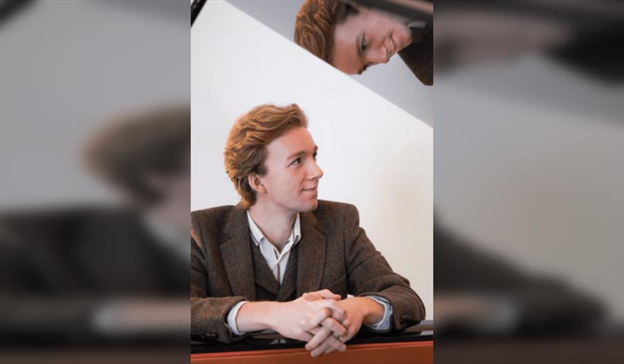 Late Night Piano Recital: Tim Rumsey