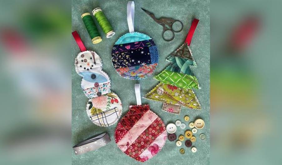 "Quilt As You Go" Christmas Decorations Workshop