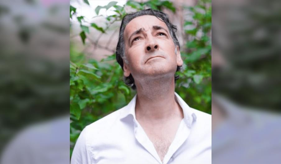 The Piano Show - Alistair McGowan