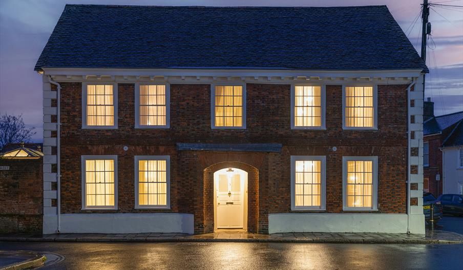 Chichester period town house exterior
