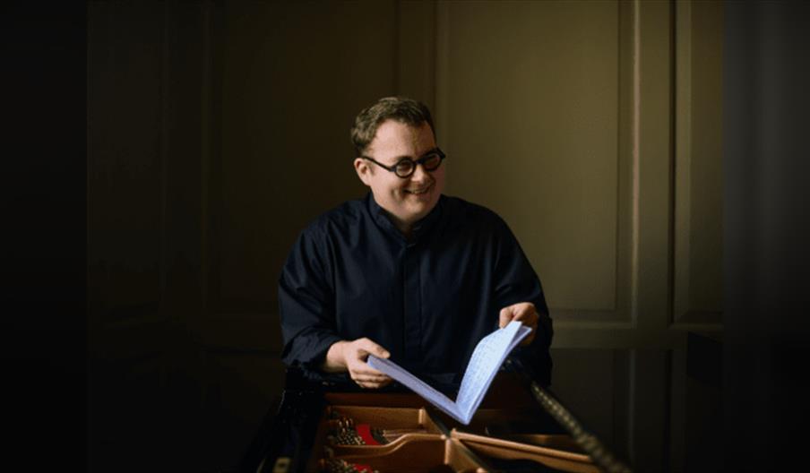 Coffee Concert: Lewis Kingsley Peart