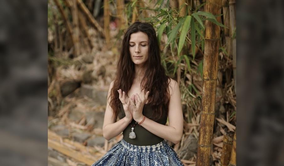 India Williams - Chakra Yoga