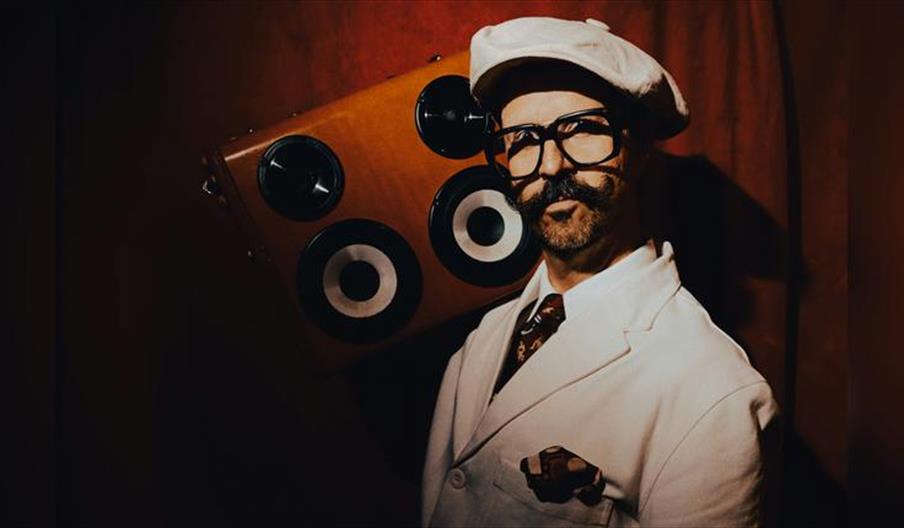 Mr B The Gentleman Rhymer