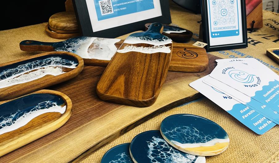 resin coaster clasee with oceanic woodstore