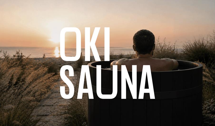 Oki Sauna plunge tub facing the sea