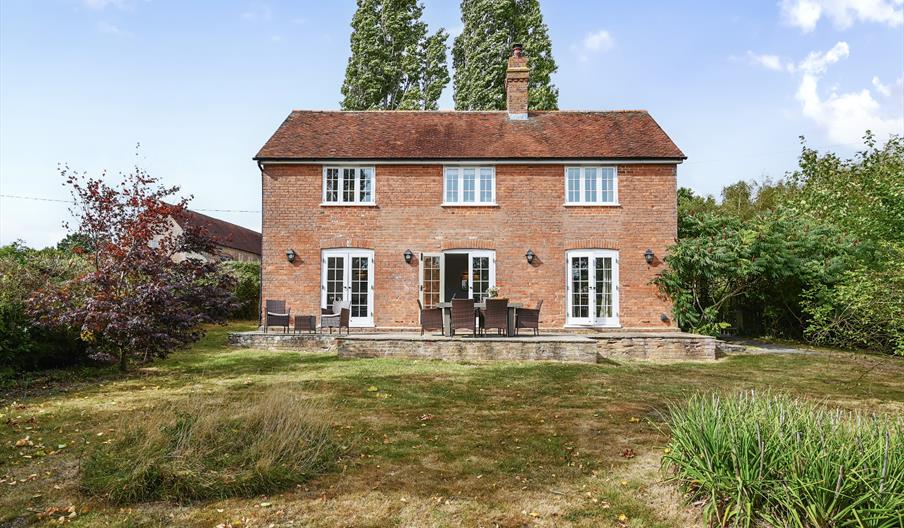 Pelsham Farm Cottage - Bloom Stays