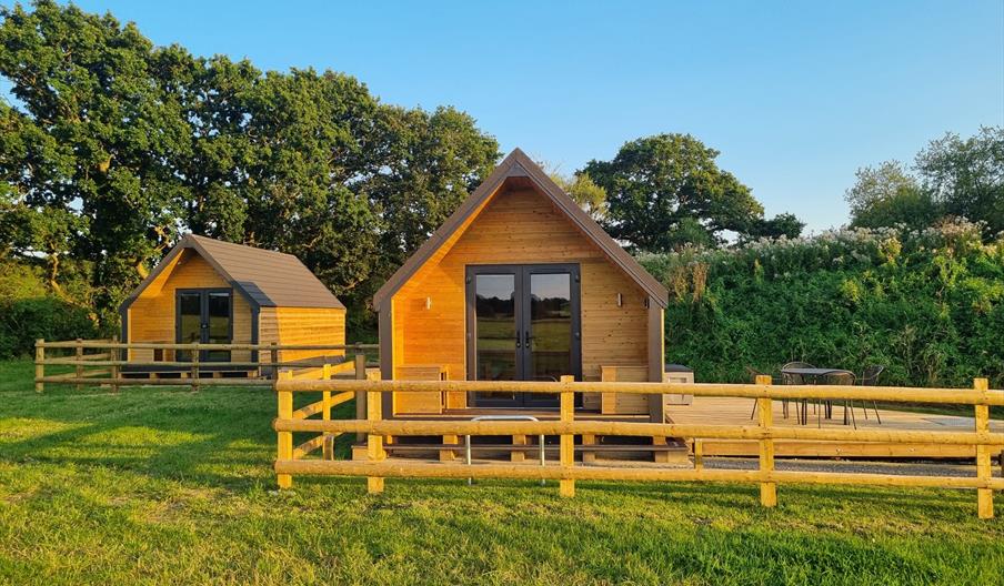 Light Farm Cabins