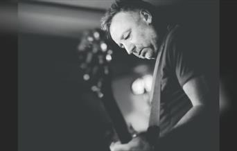 Peter Hook & the Light