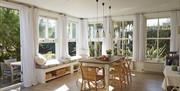 Dining room next to the sea