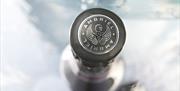 ambriel bottle top